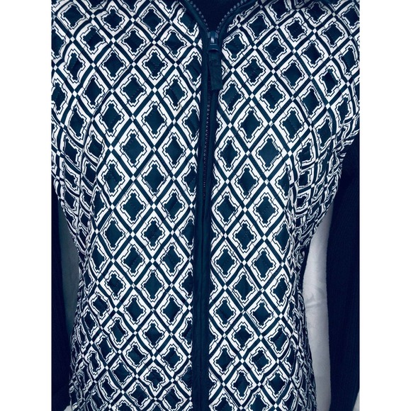 Jacket - Picture 5 of 9